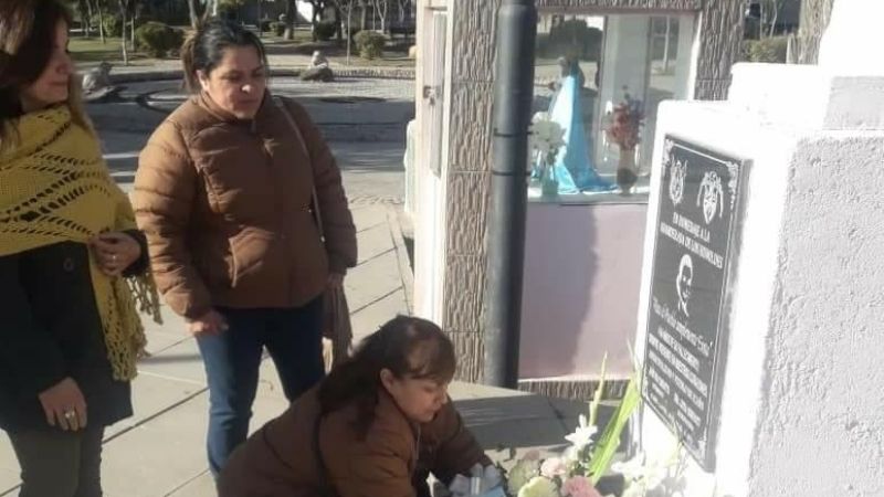 Recuerdo de Eva Perón  y críticas a Macri en Icaño