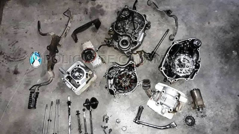 Secuestran motos y motor en talleres de Valle Viejo y Fray Mamerto Esquiú