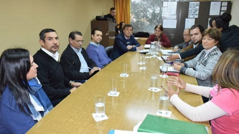 Diputados recibieron a equipo interdisciplinario del Hospital San Juan Bautista