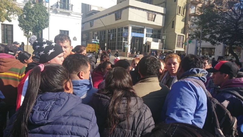 Vecinos de Parque Norte recibieron respuestas por las viviendas