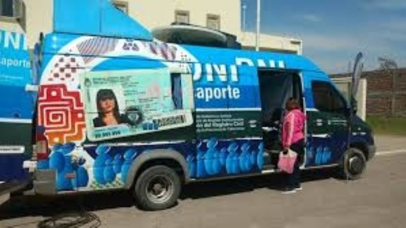 Tramitar el DNI saldrá un 200% más caro y el pasaporte un 58%