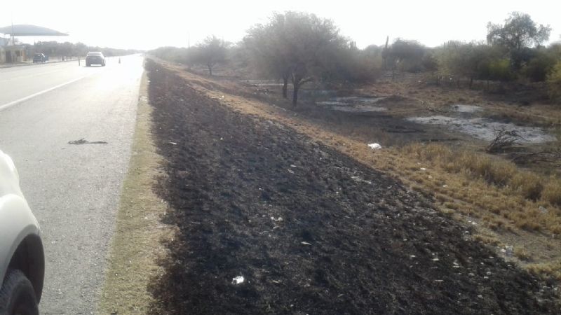Incendio intencional de pastizales en la ruta 38