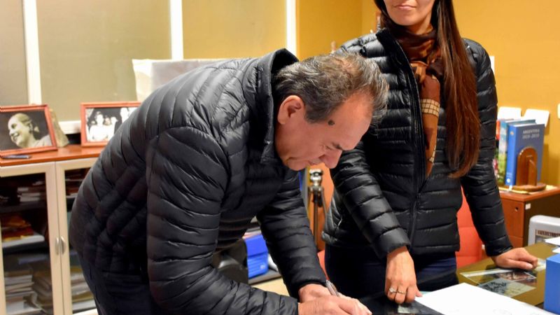 Donaron el telar de la reconocida artesana doña Peregrina Zárate