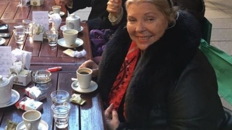 Carrió promueve dar “propinas”, que ella regatea