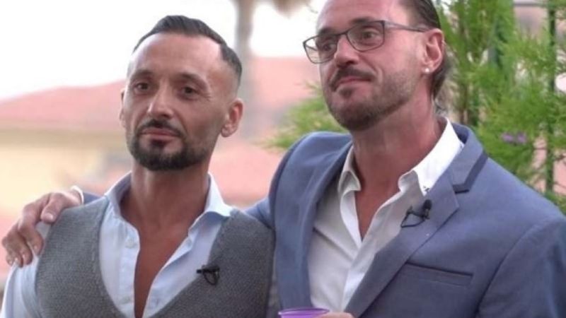 Un cura se casó con su novio y desató el escándalo