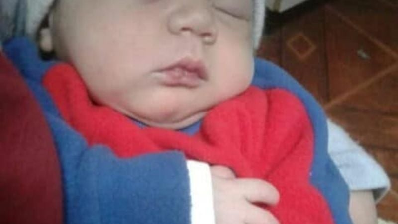 Piden ayuda para un bebé recién nacido