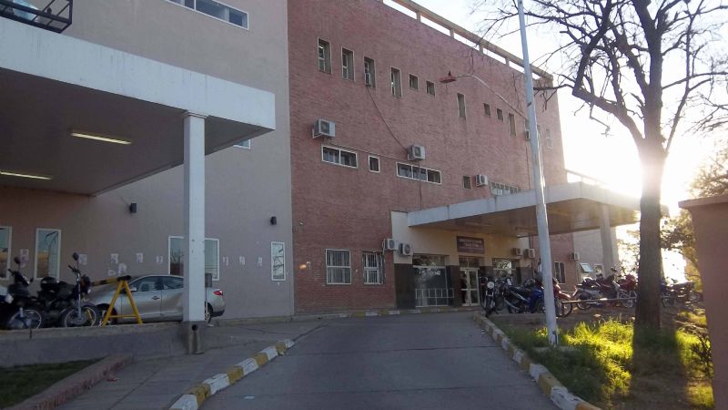 Perros atacaron a un niño que quedó internado en el hospital