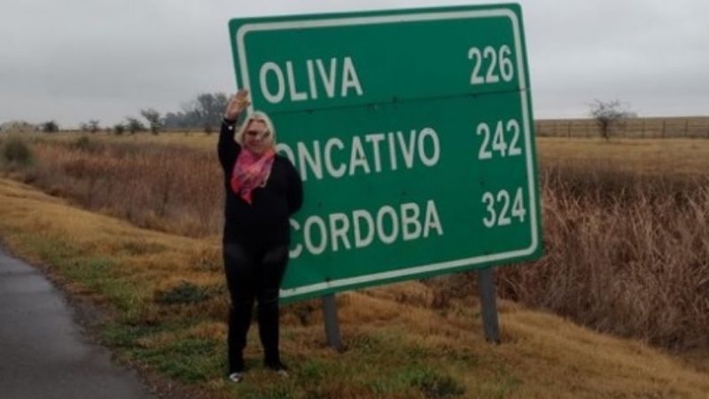 UCR acusó a Carrió de querer "destruir" la alianza Cambiemos