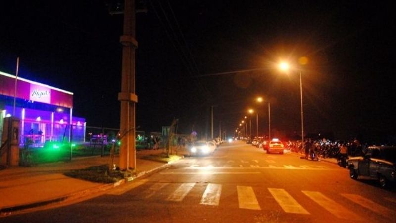 Joven descontrolada quedó arrestada tras un desorden en el Alto Fariñango