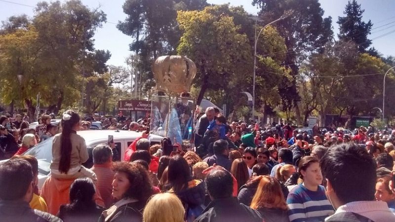 La Virgen del Valle moviliza a cientos de personas en su visita a La Rioja