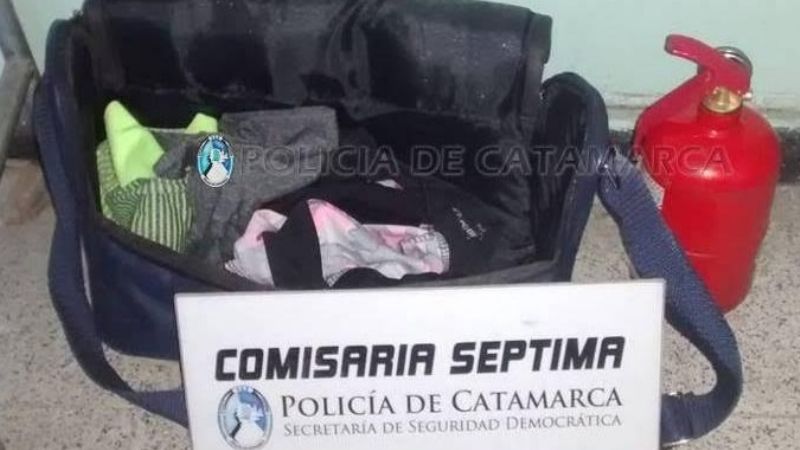 Encuentran un bolso con cosas robadas