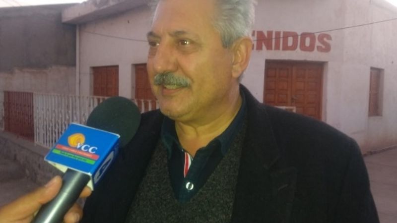 Atribuyen a falta de cintura de Lobo Vergara, la división en la UCR