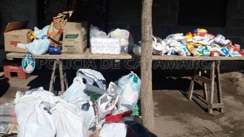 Policías entregaron donaciones en Ancasti