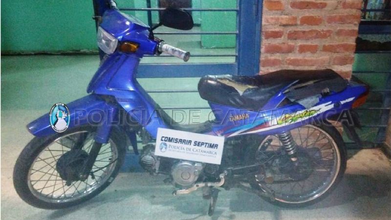 Intentó robar una moto y en el procedimiento hirieron a cinco policías