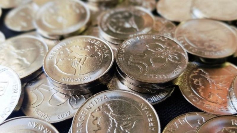 Empezaron a circular las monedas de $5 y se viene el lanzamiento de las de $10