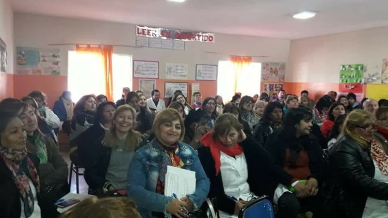 Importante capacitación sobre Escuelas Saludables