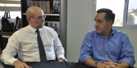 Alejandro Finocchiaro, el ministro de Educación de la Nación,  junto al rector de la UNCa, Flavio Fama.