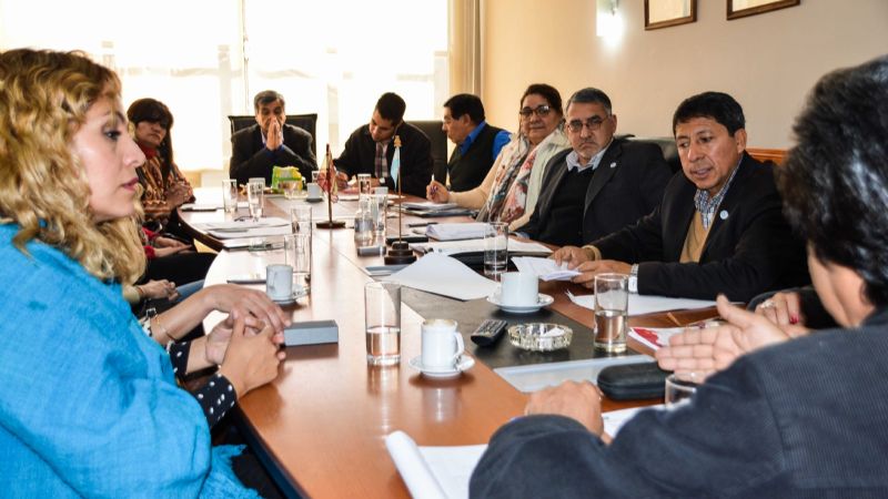 Senado y Educación analizan proyecto del uso de dispositivos móviles en las aulas