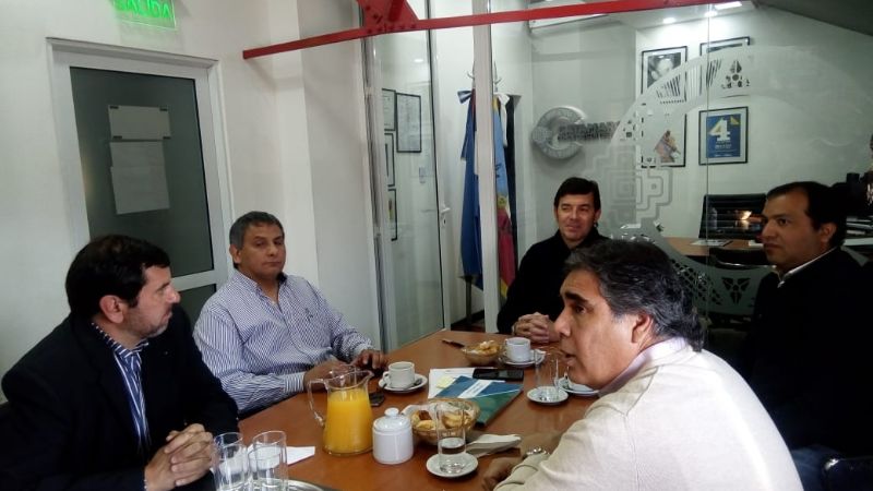 Santa María delineó acciones con áreas del Gobierno Provincial