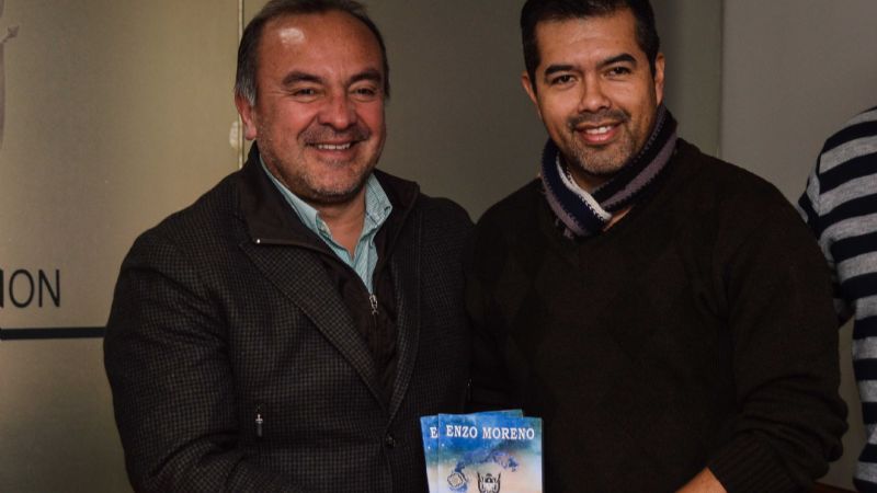 Artistas catamarqueños recibieron su primer material discográfico