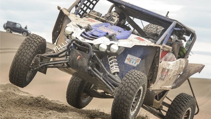 El "Pato" Silva en los UTV del Desafío Ruta 40