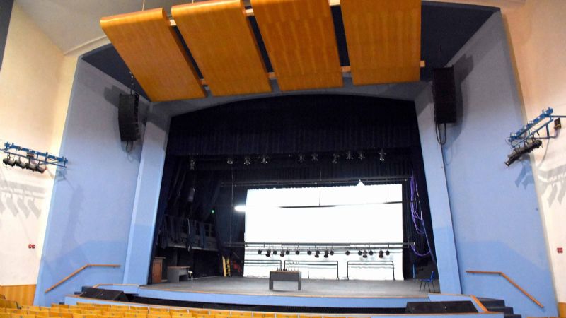 Equipamiento de avanzada tecnología para el Cine Teatro Catamarca