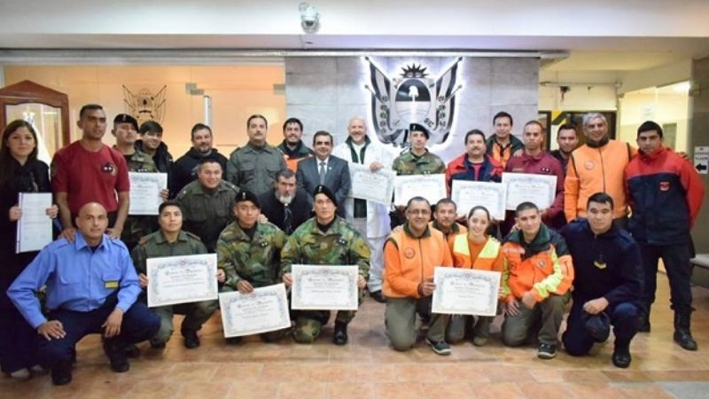 Aprueban reconocimiento a rescatistas de la comitiva presidencial