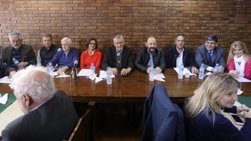 El PJ nacional cerró filas detrás de CFK y criticó los "hostigamientos"