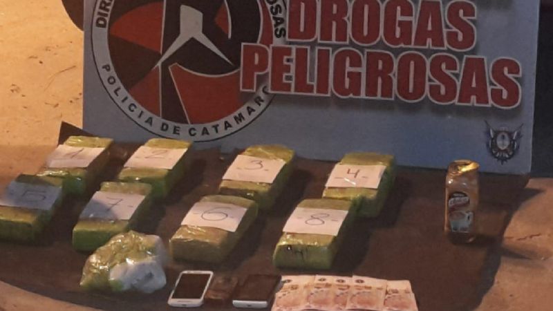 Detuvieron a tucumanos con un cargamento de drogas