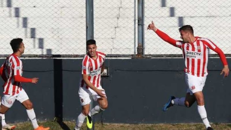 Estudiantes sorprendió a Boca y le quebró una extensa racha como líder