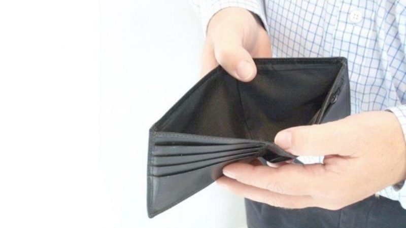 Los sueldos rendirán 8% menos este año e impactarán fuerte en el consumo