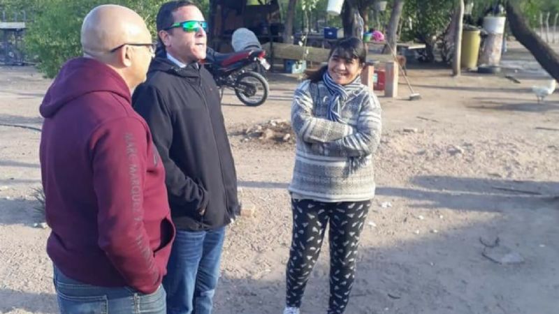 Sáenz y Oyola recorrieron obras en La Paz
