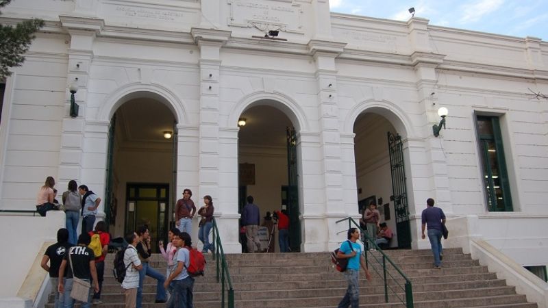 Agrupación “Azul y Blanca” de la CGT adhiere a reclamo universitario