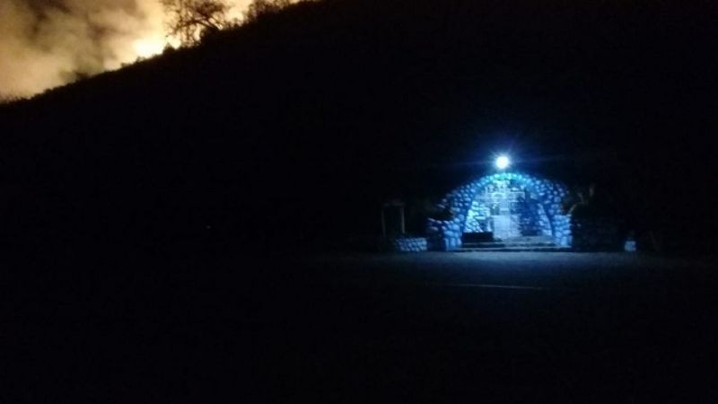 Voraz incendio en la Cuestecilla de El Rodeo