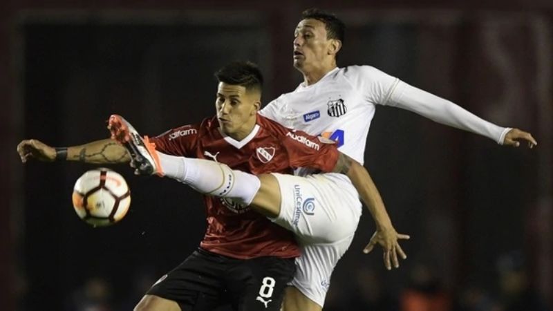 Igualaron Independiente y Santos por Copa Libertadores