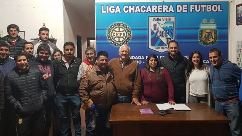 Apoyo de Valle Viejo al fútbol femenino chacarero