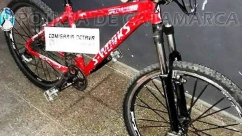 Policías encuentran una bicicleta cerca de la Quebrada de Moreira