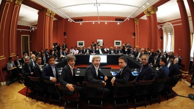 Hubo acuerdo por los recortes pero provincias quieren compensaciones