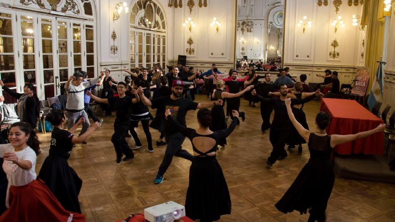 Destacada presentación de Catamarca en el “NOA Baila”, en Salta