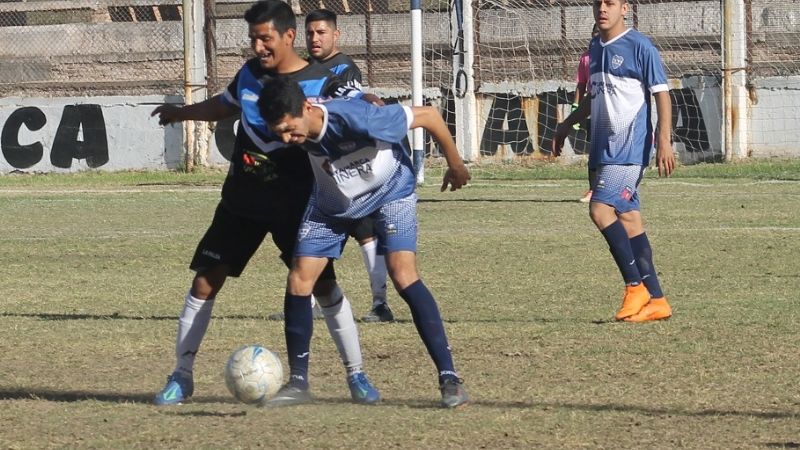 Social Rojas ganó un partidazo a Obreros: 4 a 3, y lidera