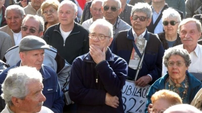 Las jubilaciones perdieron 10% respecto de la inflación