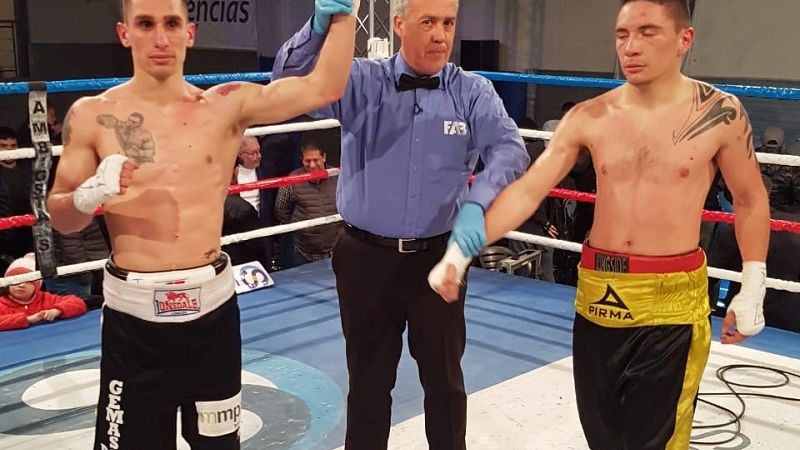 Arce y Acevedo igualaron en “la guerra” de Barracas