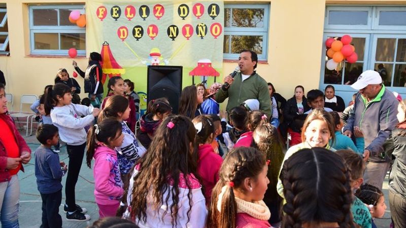 Gran festejo del Día del Niño en localidades y barrios de Santa María