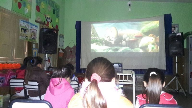 El Cine Móvil se sumó a los festejos del Día del Niño en Ancasti