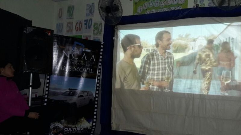 El Cine Móvil se sumó a los festejos del Día del Niño en Ancasti