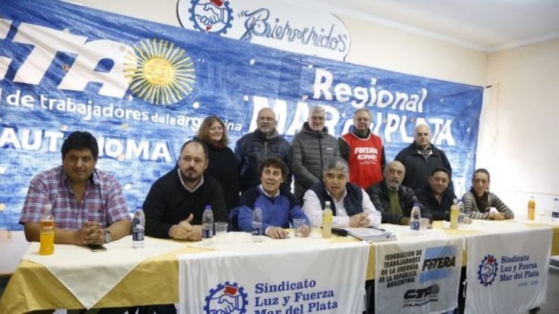 Micheli pide un paro general de 36 horas en septiembre