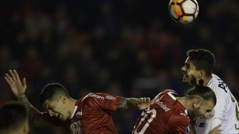 Independiente y Santos por el pase a 4tos. de final