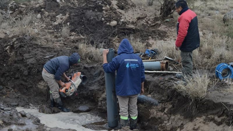 Restringen el servicio de agua por trabajos de reparación