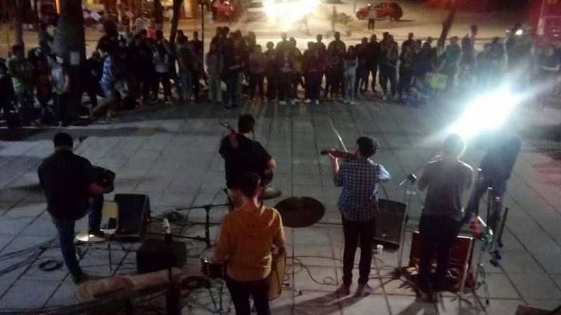 Vigilia, clases públicas y movilización en defensa de la universidad pública