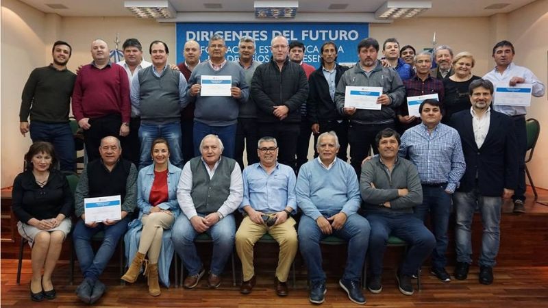 "Sigamos capacitándonos para poder enfrentar los desafíos laborales"